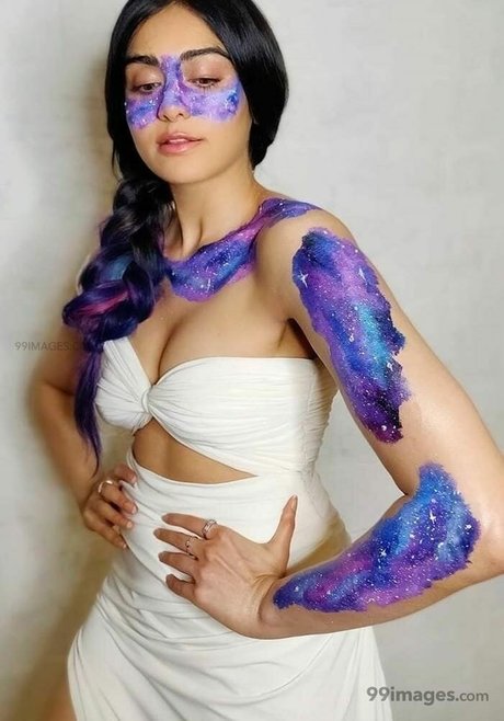 Adah Sharma model sexy photo