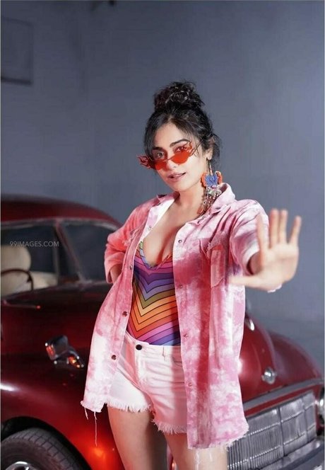 Adah Sharma model hot pic