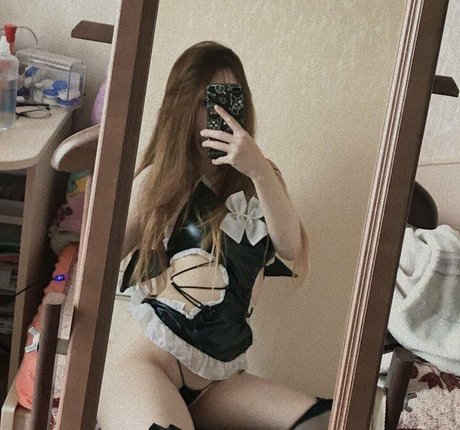 lisaSweetBi xxx star photo