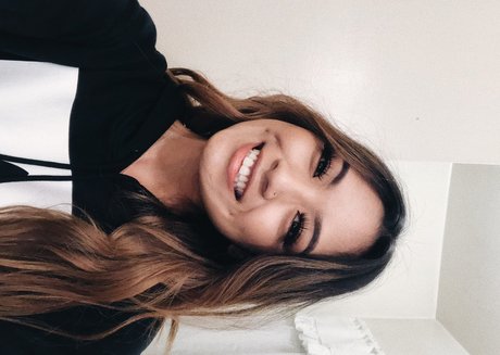 Iris Haw model sex gallery