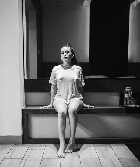 Escarlett Palacios model nudes image