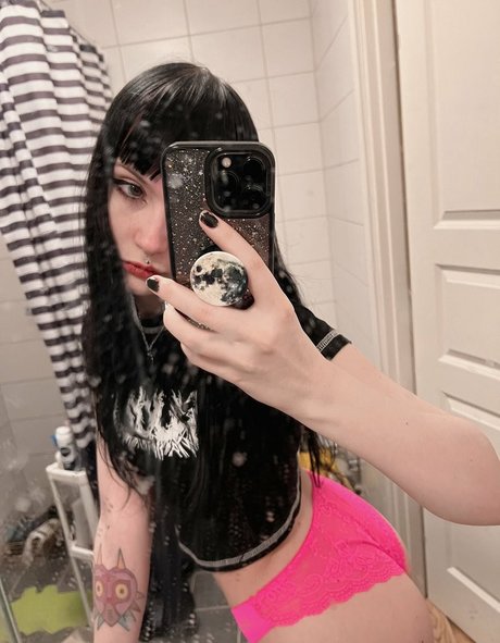 Messy pretty pornstar photos