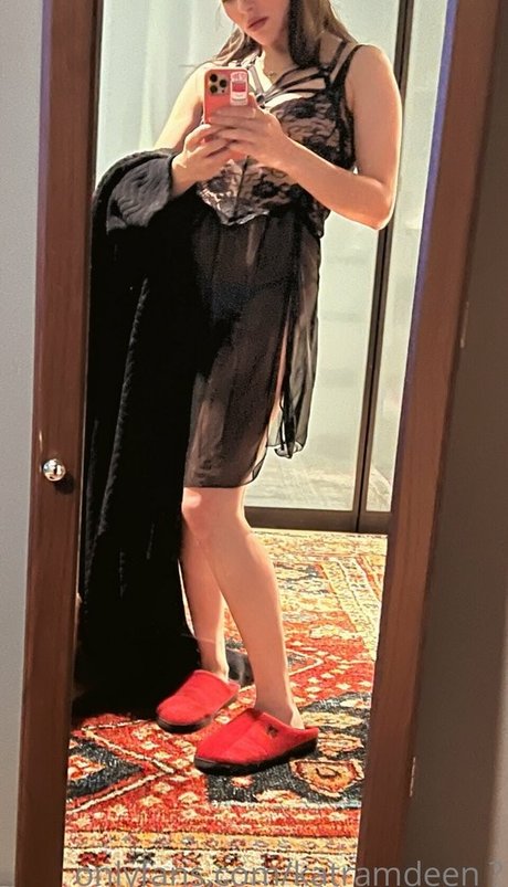 Kat Ramdeen top model galleries