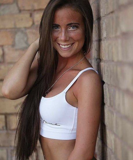 Meike Tosi star nice pics