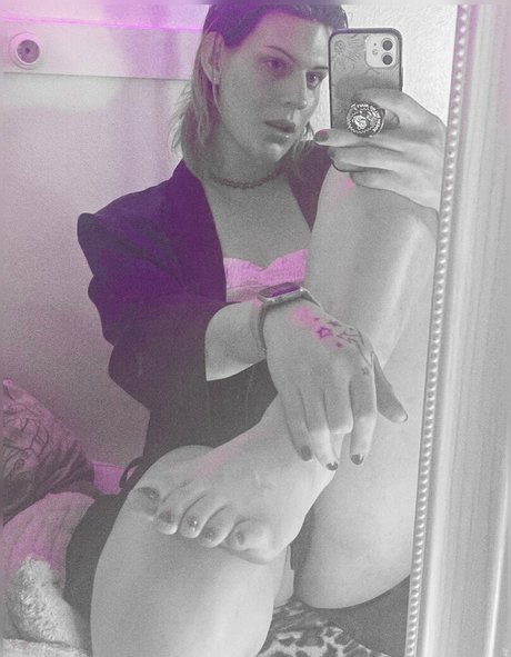 starbabyxx naked model images