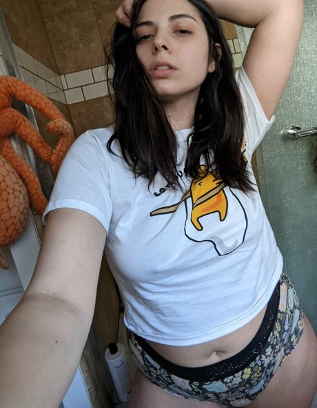 GlitchBun pornstar erotic picture