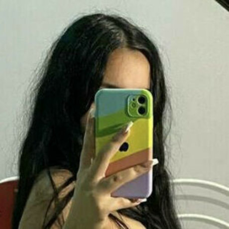 Adri Feet naked model pic