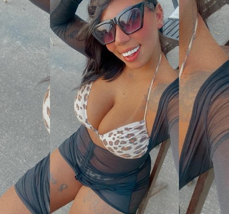 Mila Cristie model xxx photo