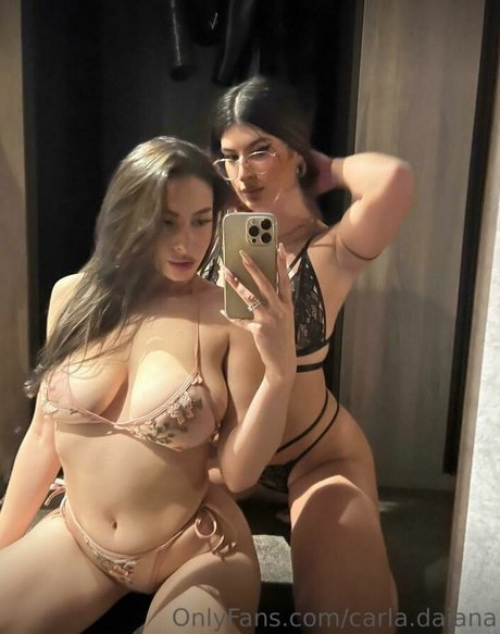Carla Daiana star sexy pictures