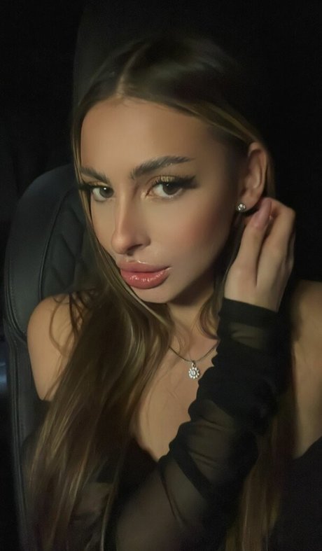 beautiful face onlyfans free sexy pics