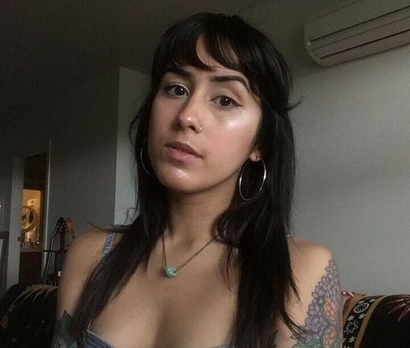 Lenamarisol model sexy photos