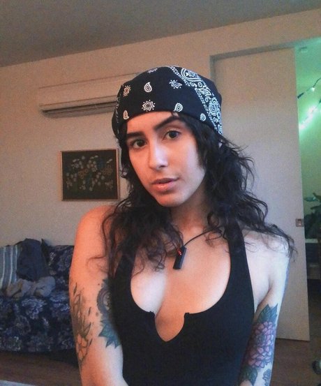 Lenamarisol naked actress image