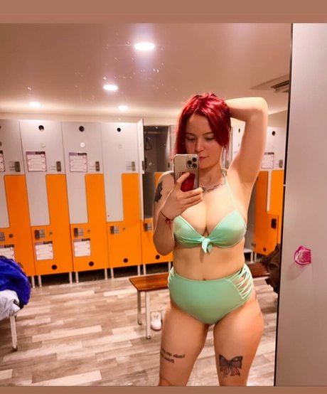 Arzu Ylmaz pornstar nude gallery