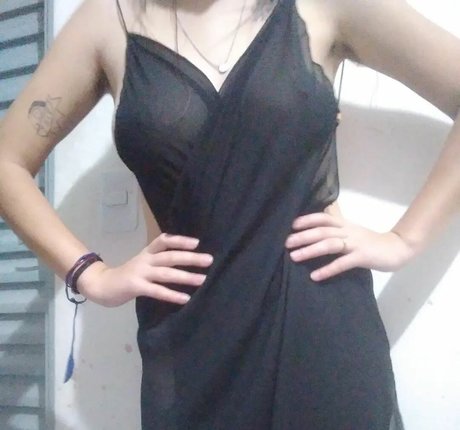 Vampir4nha pornstar nude photos