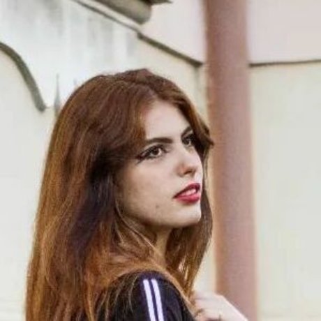 Vampir4nha model pornographic pic