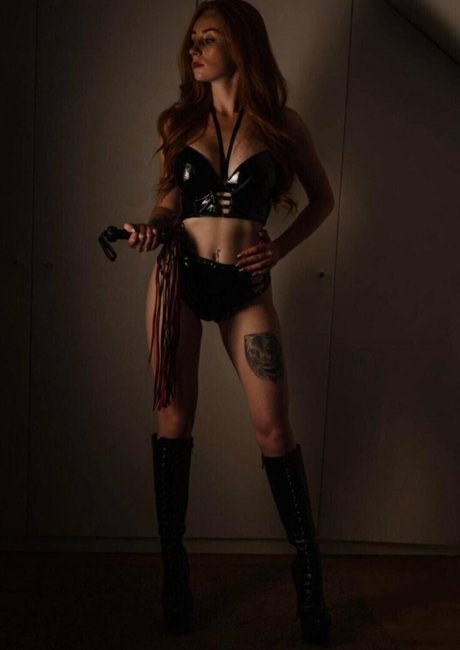 Fit Meli 007 nudes actress picture