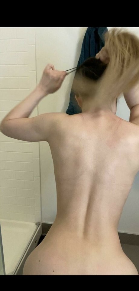 Kitty Gin star nice image