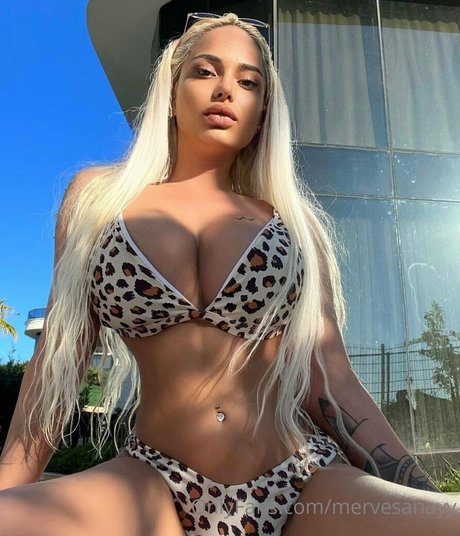 Merve Sanay sex star photo