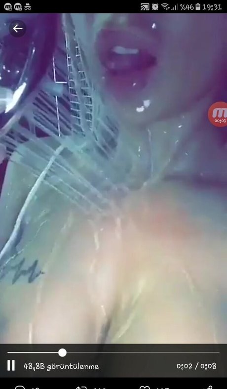 Merve Sanay free model archive