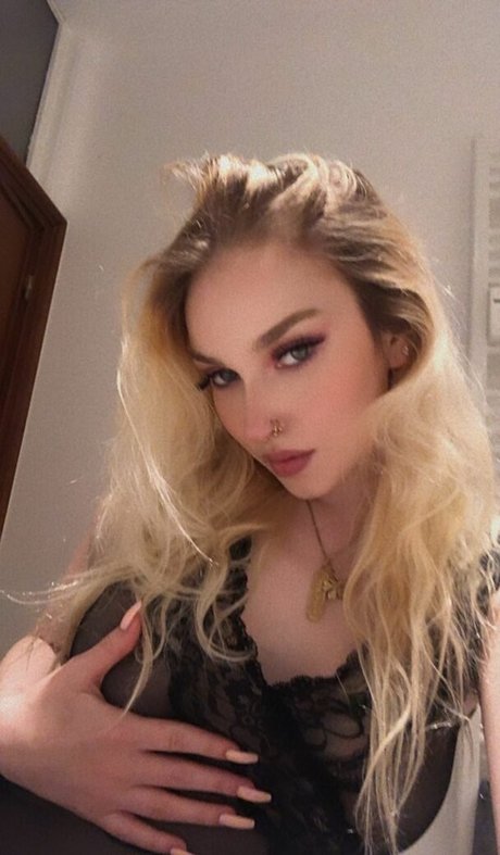 _lilsauvage_ sex pornstar images