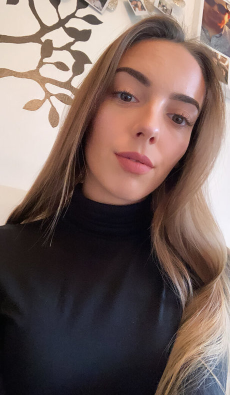 Katherine Bray pornstar perfect galleries