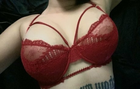 Sophie Icardo pornstar naked photos