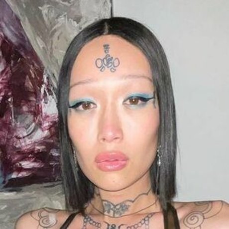 tightcorsetloosemorals sexy pornstar gallery