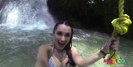 Dulce Maria hot actress photo