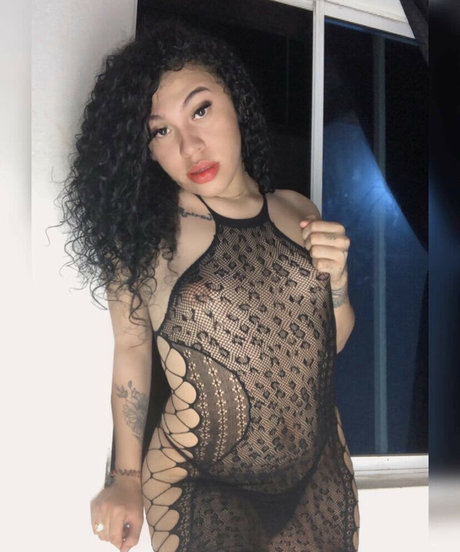 camila xtreme erotic actress pic