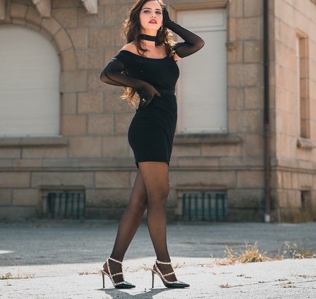 famous girls onlyfans beautiful gallery