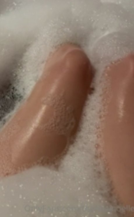 thefinalnoelle model perfect galleries