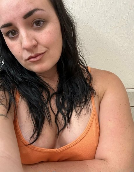 Peach Queen 2 top star picture