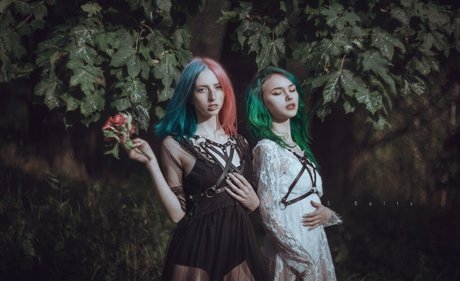 Rocken Rollia model pornographic archive