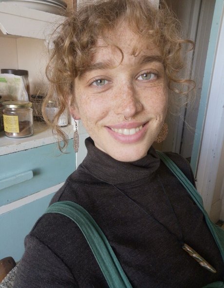 NovaOnasi top pornstar photos