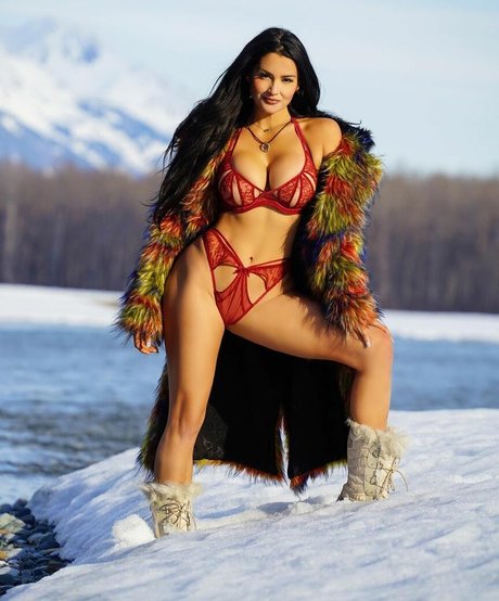 Pashence Marie hd model images