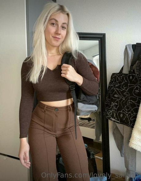 Lovely sarahh high quality model pics