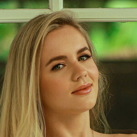 Marcia Beiersdorf sexy pornstar picture