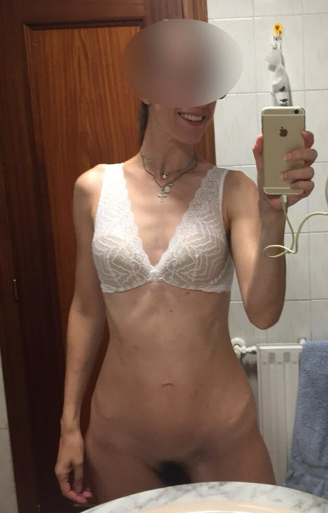 Jamon Dumen model beautiful photos