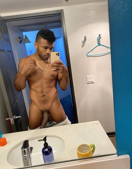 Yourboyfcisco star exclusive archive