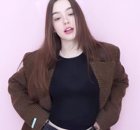 Dasha Tarab star nice galleries