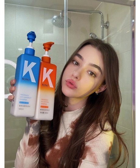 Dasha Tarab beautiful actress gallery