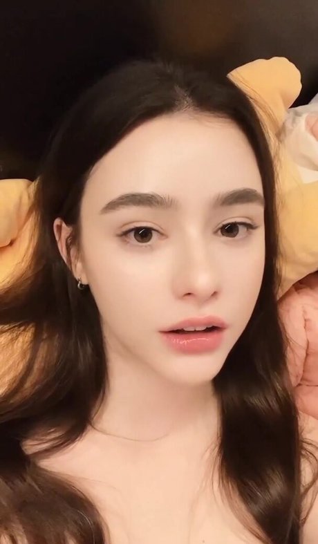 Dasha Tarab star hot photos