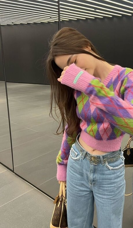 Dasha Tarab high quality actress pic