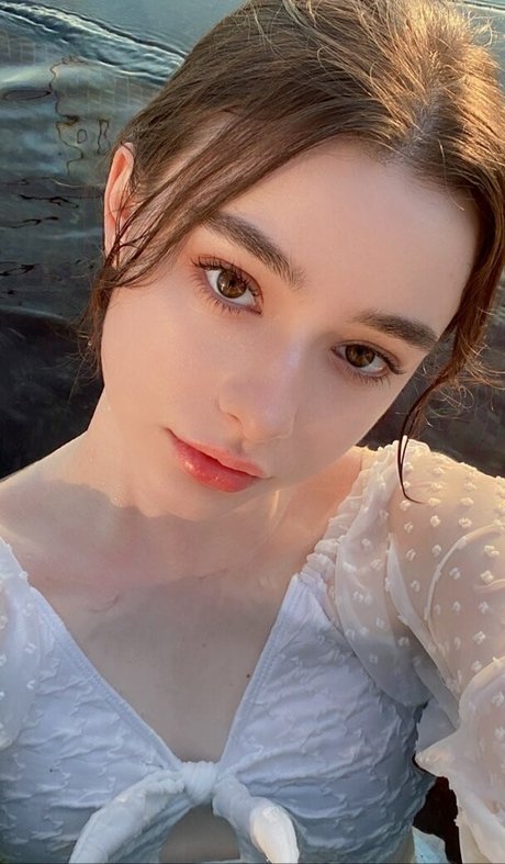 Dasha Tarab sexy model pictures