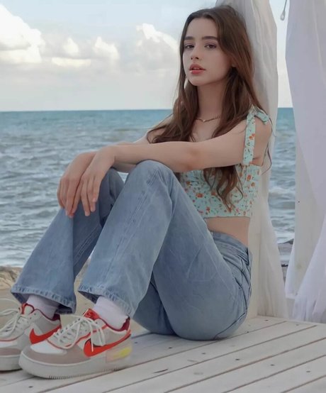 Dasha Tarab pornstar adult pictures