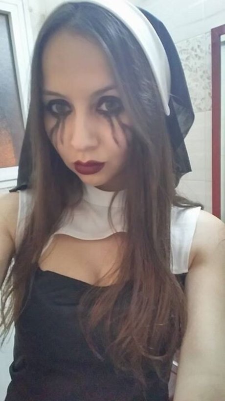 Jennie Naz hd model img