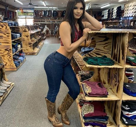 Carlita Silvestre perfect pornstar archive