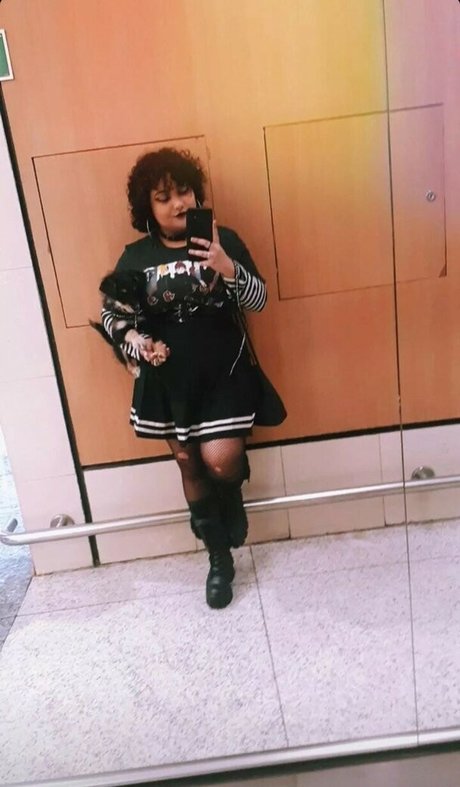 Caramel Tigger hot model image