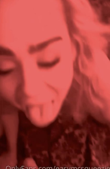 Emily McCarthy pornstar high quality pics