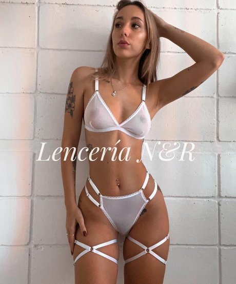 Agus Digri model xxx pics